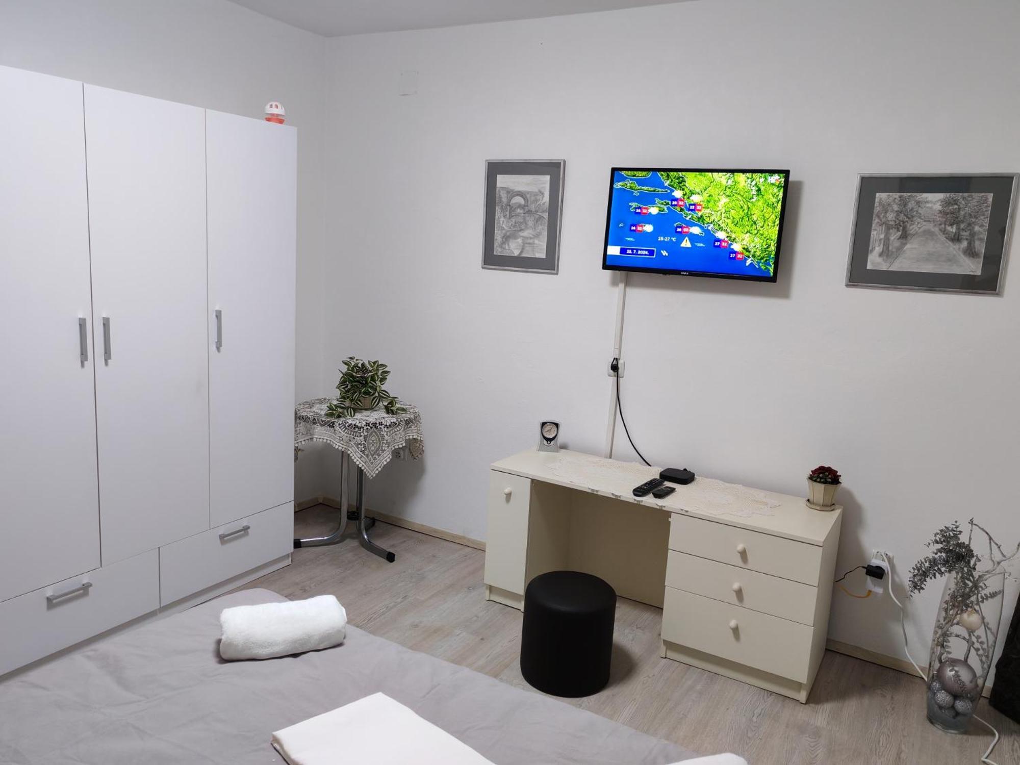 Apartman Ivana Karlovac Extérieur photo